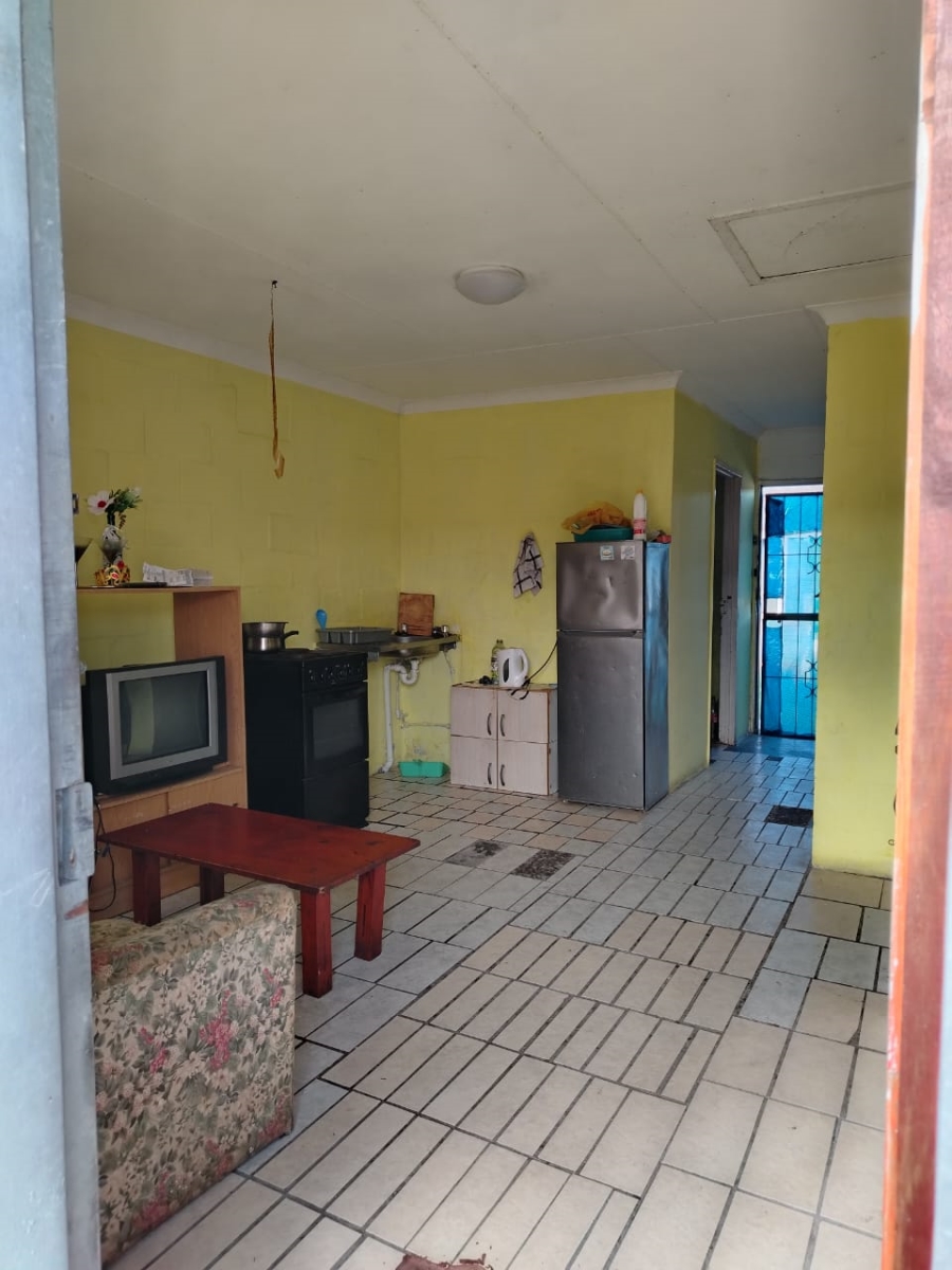 2 Bedroom Property for Sale in Pelican Park Western Cape